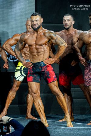 MEN'S PHYSIQUE новички